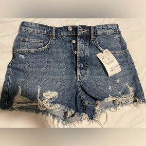 Zara NWT high waisted denim shorts medium wash